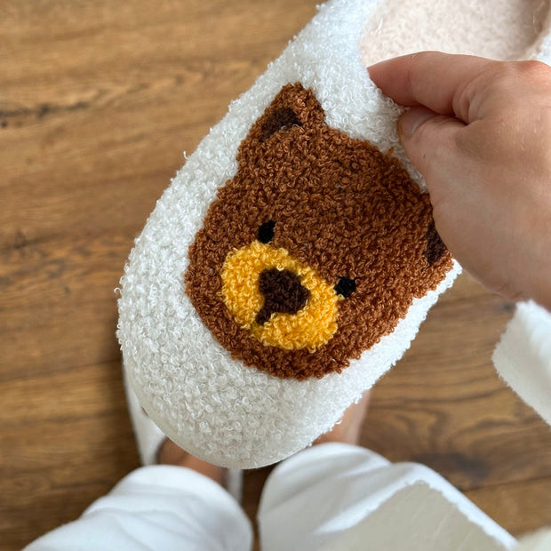 Kuschelige Teddybär-Hausschuhe