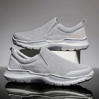 Bernardo Canvas Slip-On Schuhe