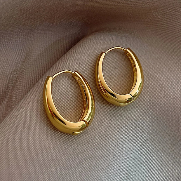 Giada Ohrringe Im Ringdesign Mit Schraubverschluss Klassisch Und Modern Für Jeden Anlass Und Stil