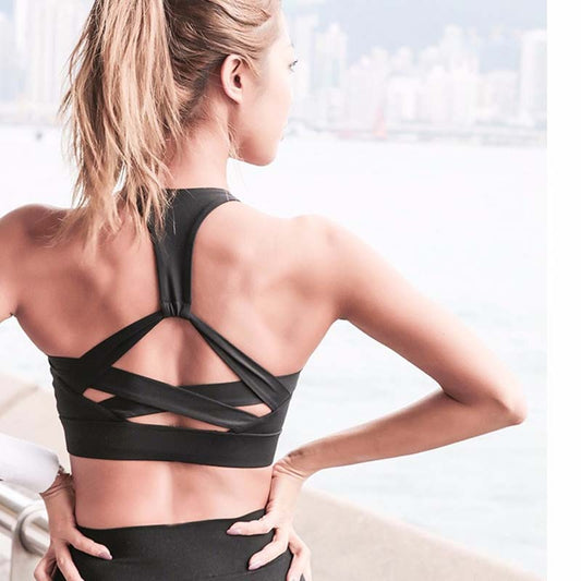 Aloisia Sport Top - Sportliches Top mit trendigen Rückenschnüren