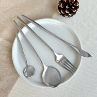 Modernes Besteck-Set in Silber, 24-teilig