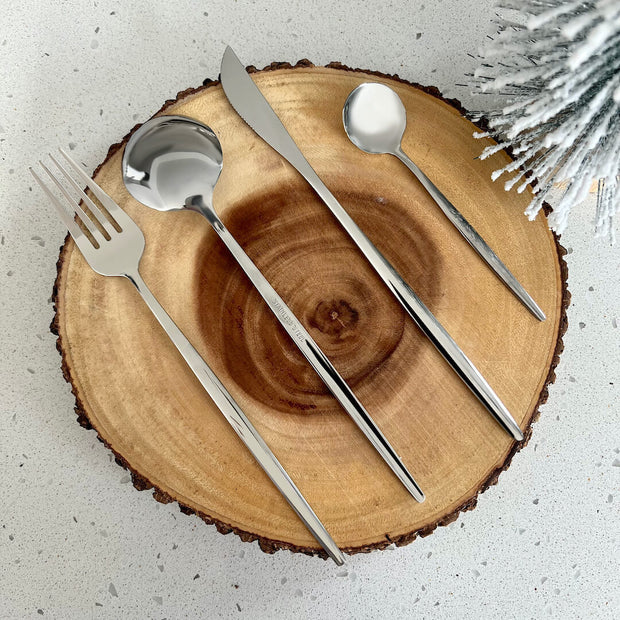 Modernes Besteck-Set in Silber, 24-teilig