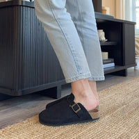 Clogs in Wildleder-Optik