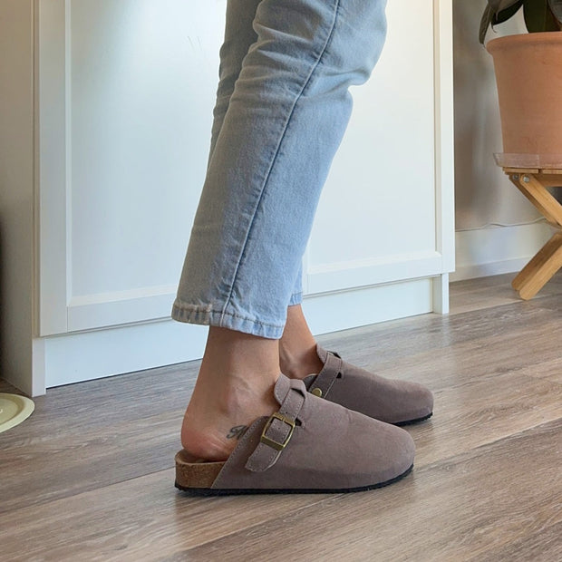 Clogs in Wildleder-Optik