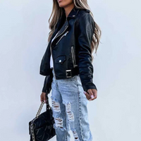 Figurbetonte Lederjacke für lässige Looks