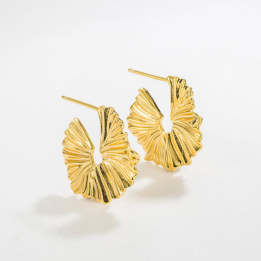 Ohrringe Mit Rüschen Nicoletta Goldoptik Skulpturales Design Reflektierendes Licht Hochwertig Elegant