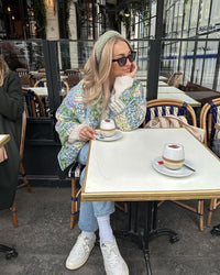 Jacke mit Blumenmuster, Patchwork und Taschen
