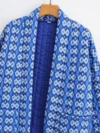 Steppjacke mit Blumenmuster, geometrischem Muster und Taschen