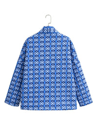 Steppjacke mit Blumenmuster, geometrischem Muster und Taschen