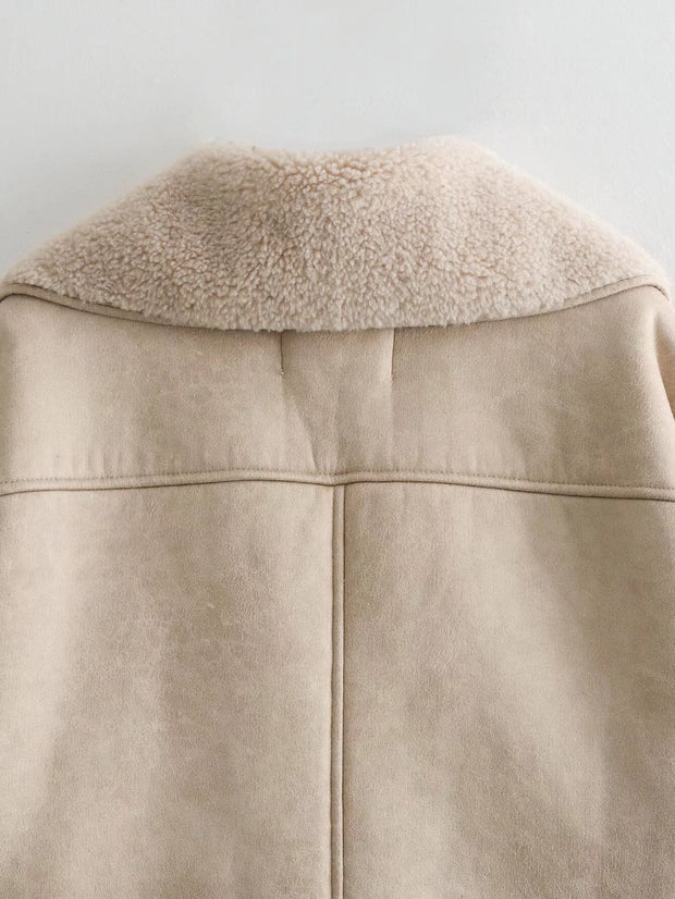 Klassische kurze Lederjacke