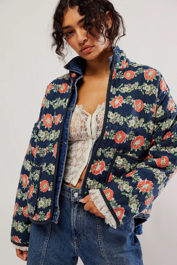 Jacke mit Blumenmuster, Taschen und überschnittenen Schultern