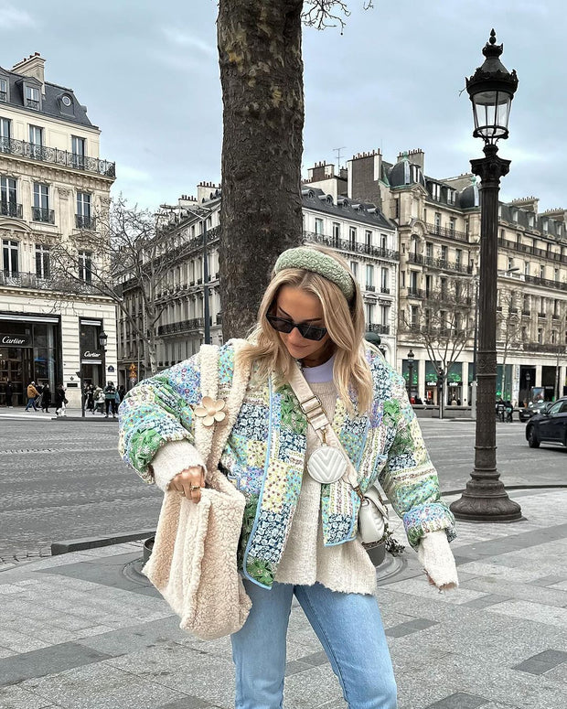 Jacke mit Blumenmuster, Patchwork und Taschen
