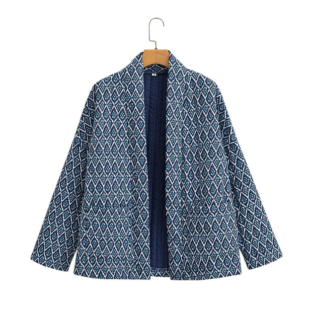 Steppjacke mit Blumenmuster, geometrischem Muster und Taschen