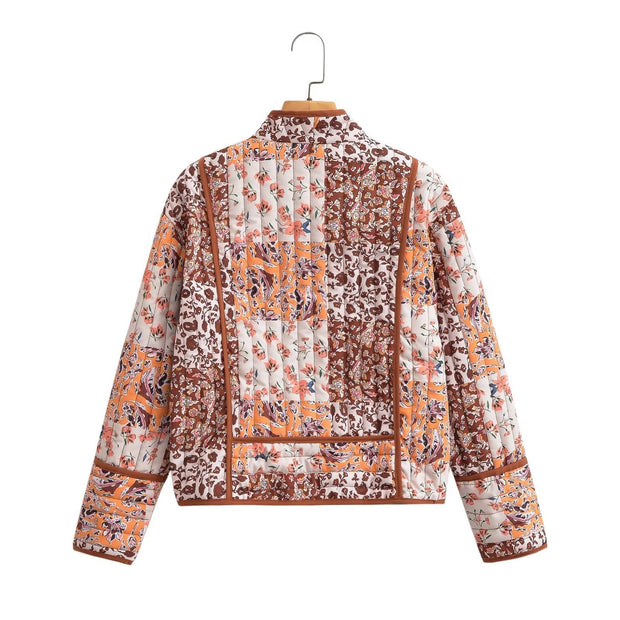 Jacke mit Patchwork, überschnittenen Schultern und Print