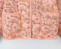 Jacke mit Blumenmuster, Patchwork und Stehkragen