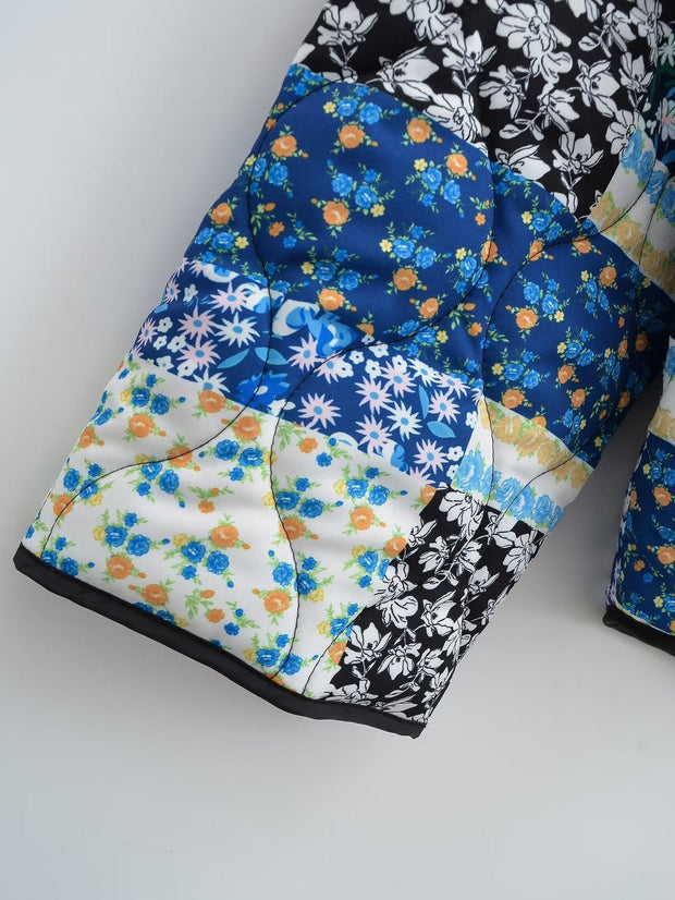 Jacke mit Blumenmuster, Patchwork und Reverskragen