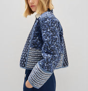 Blau