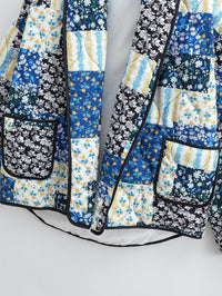 Jacke mit Blumenmuster, Patchwork und Reverskragen