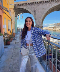Steppjacke mit Blumenmuster, geometrischem Muster und Taschen