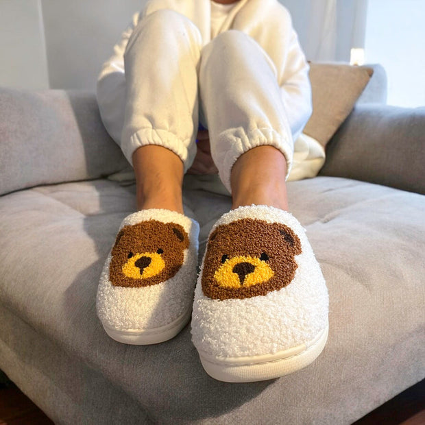 Kuschelige Teddybär-Hausschuhe