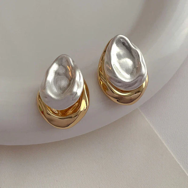 Skulpturale Ohrringe In Fusion Silber Und Goldtönen Artemis Elegant Modernes Kunstvolles Design