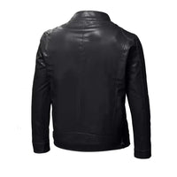 Zeitlose Lederjacke im Biker-Stil