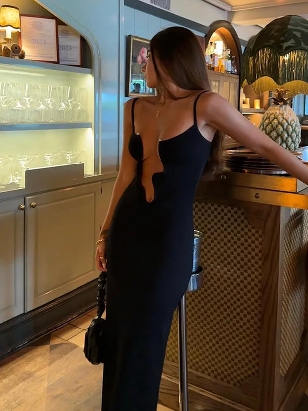 Afroda Kleid mit Ausschnitt