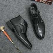 Schwarz