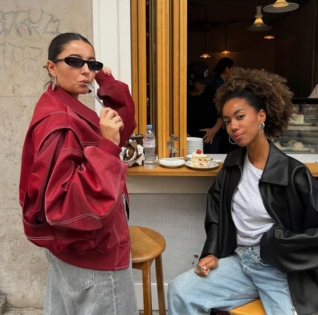 Oversize-Lederjacke im urbanen Stil
