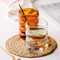 Bunte Bubble-Glasbecher