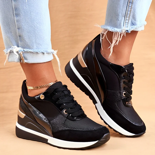 Mozana – Keilsneaker mit sportlichem Schnürverschluss