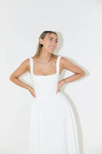 Melody - Neues mittellanges, schlichtes und tailliertes trägerloses Kleid