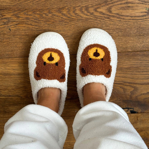 Kuschelige Teddybär-Hausschuhe