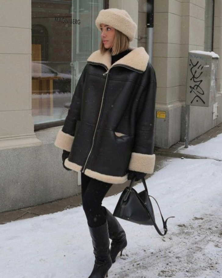 Lederjacke mit moderner Silhouette und modischem Look