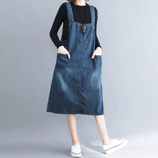 Jeans-Latzkleid mit lockerer Passform - Vici