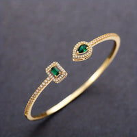 Verdeira Armband Caruso Wistaria Elegantes Goldene Strukturarmband Mit Zirkonen Grünen Steinen Tropfen- Und Rechteckformen