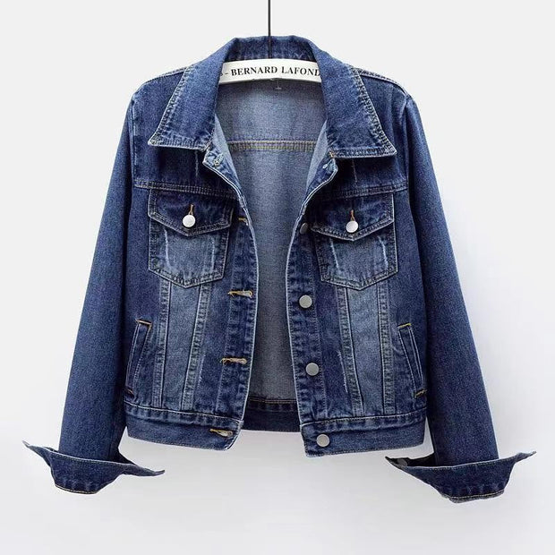 Kurze, taillierte Damen-Jeansjacke - Adelheid