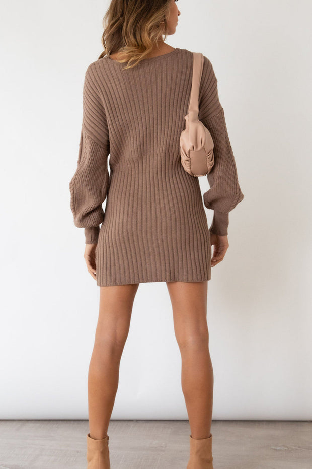 Damen Strickkleid mit überkreuztem Ausschnitt - Ragnheidr