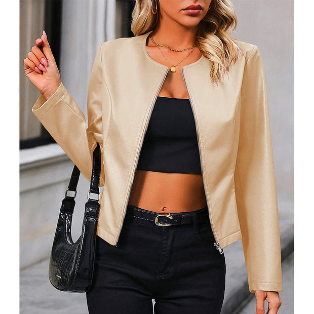 Stilvolle Lederjacke im Biker-Stil