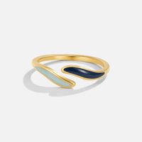Ophelia Damenring Mit Feiner Welle Und Goldpoliertem Finish Zwei Emailleveredelungen In Marineblau Und Aquamarin
