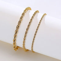 Sune Minimalistisches Armband mit Drehung