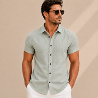 Einfarbiges Herrenhemd mit kurzen Ärmeln, Slim Fit – Bertram