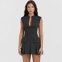 Florence - Ärmelloses Slim-Fit-Kleid mit Faltenrock