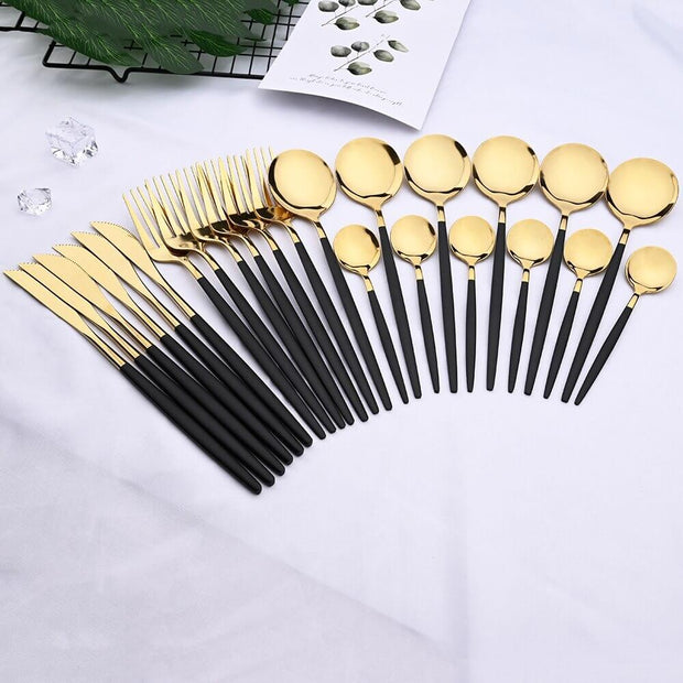 Modernes goldenes Besteckset – 24-teilig