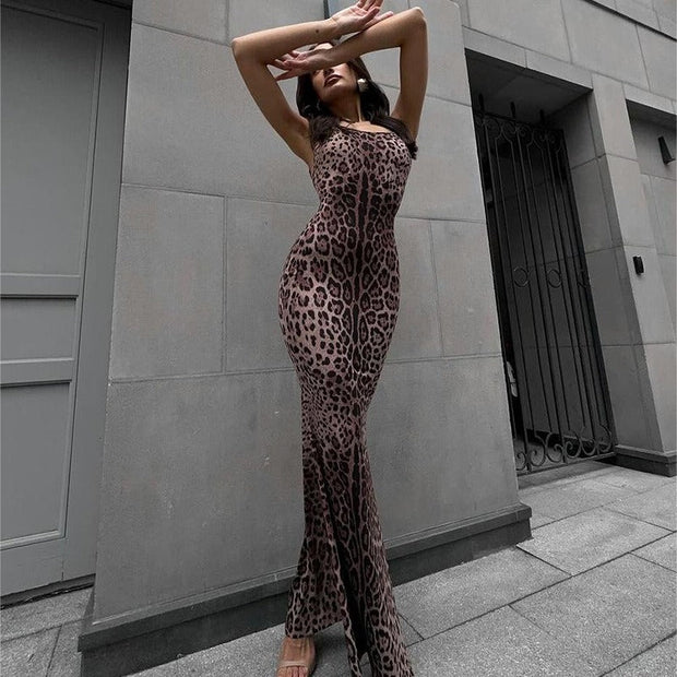 Langes Kleid mit Tiermotiven, tailliert - Fabiana