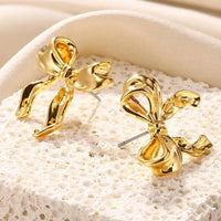 Zarte Doppelohrringe Mit Schleife Leila Goldenes Finish Schmuck Für Romantische Looks