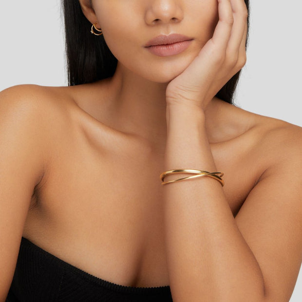 Offenes Starres Armreif Mit Ineinander Verschlungene Linien Winona Elegantes Minimalistisches Design