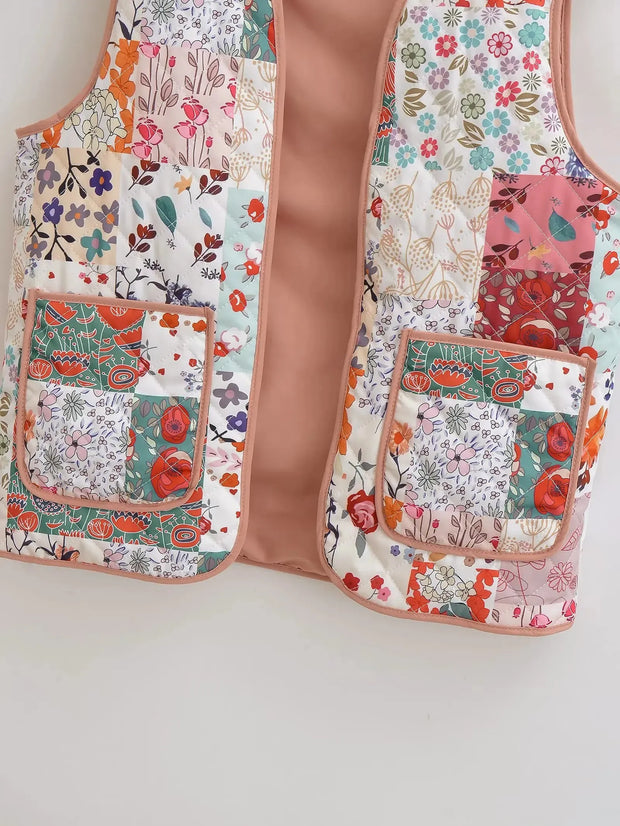 Weste mit Blumenmuster und Patchwork