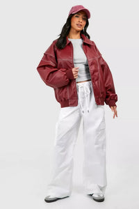 Oversize-Lederjacke im urbanen Stil