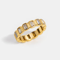 Damenring Mit Kristallen Geometrisches Design Im Goldüberzug Mit Baguette Kristallen Für Elegante Looks Tatiana